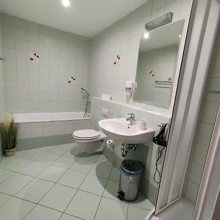 Pensionat Rezidencia Edenium Vel'ka Lomnica