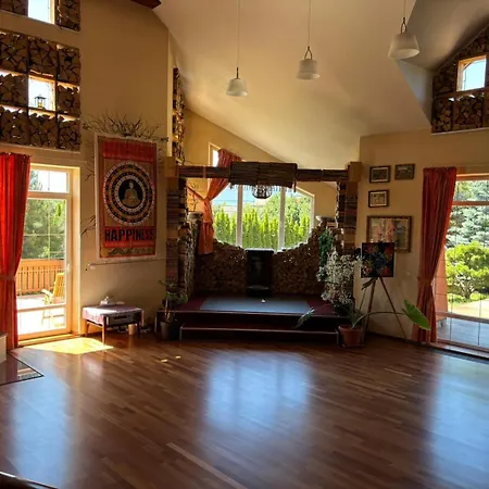 Rezidencia Edenium Pensionat Vel'ka Lomnica